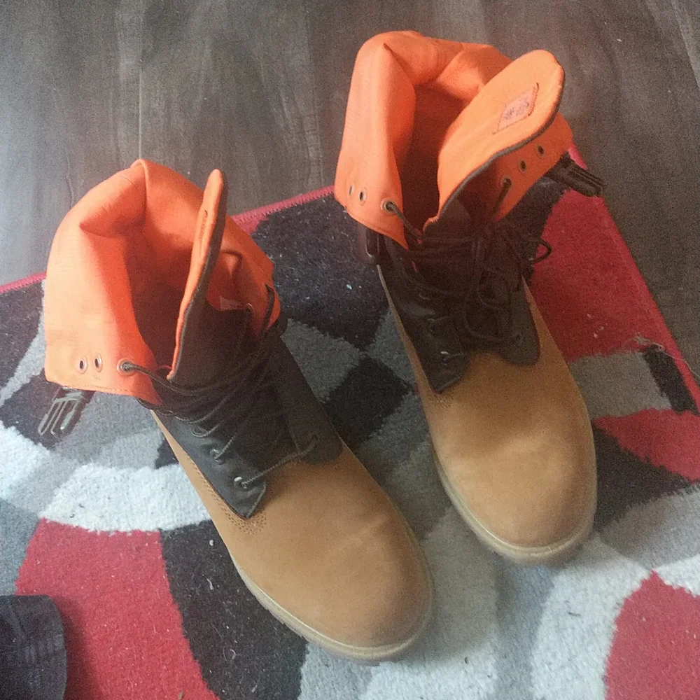 Mens Boots - Picture 3 of 7